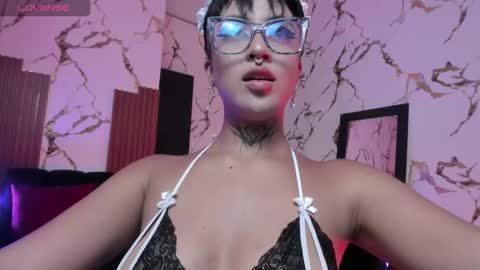 Snapshot of rebeka_baker chatting on October 16, 3:00 pm REBEKA online show from October 16, 3:00 pm