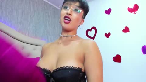 Snapshot of rebeka_baker chatting on February 26, 3:25 am REBEKA online show from February 26, 3:25 am
