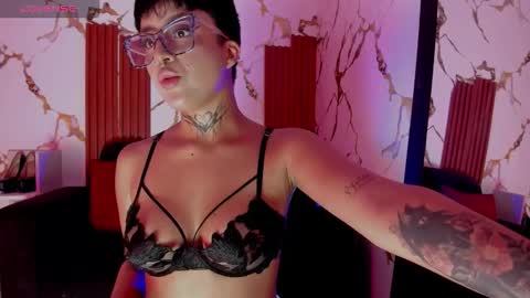 Snapshot of rebeka_baker chatting on October 10, 1:39 pm REBEKA online show from October 10, 1:39 pm