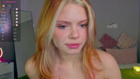 red__candy online show from November 10, 12:19 pm