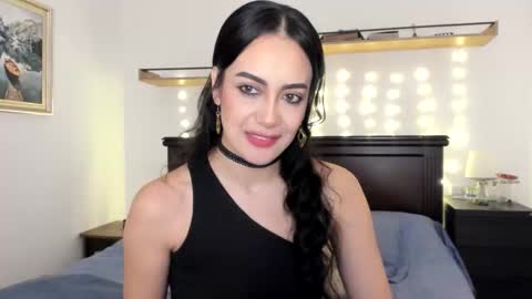 red_flower203 online show from December 4, 12:10 am