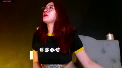 IG   OF red moonn online show from April 22, 1:51 pm