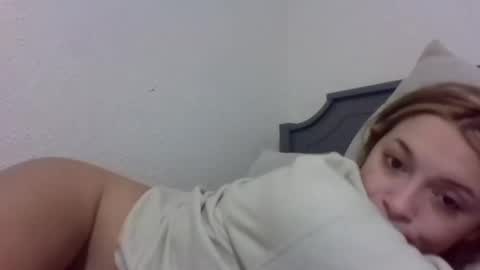 reddwaxx online show from December 15, 4:36 pm