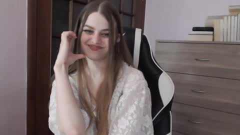 Lily online show from January 10, 2:28 am