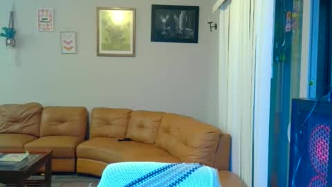 InkedGinger online show from October 25, 10:10 pm