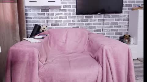 Snapshot of redlaylla chatting on October 30, 1:33 pm Laylla online show from October 30, 1:33 pm