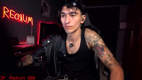 Snapshot of redrum_696 chatting on September 30, 5:23 pm Red online show from September 30, 5:23 pm