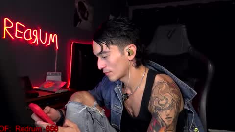 Snapshot of redrum_696 chatting on October 1, 5:34 pm Red online show from October 1, 5:34 pm