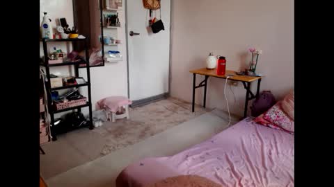 Reen online show from January 25, 1:43 am