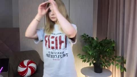 Betty online show from April 17, 8:17 am