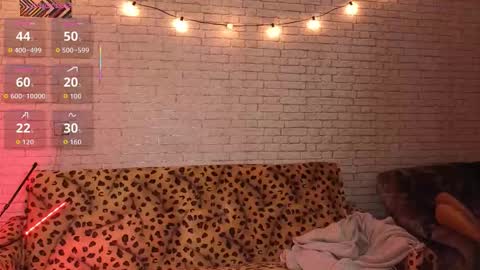 ReginaHawkinss online show from October 30, 9:32 am