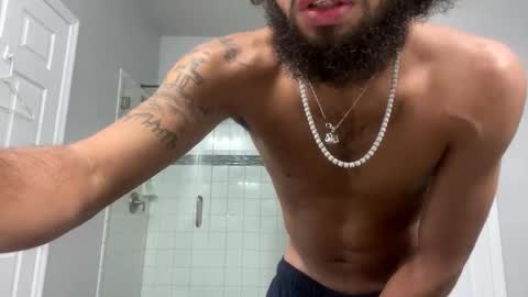 relof online show from November 19, 7:51 am