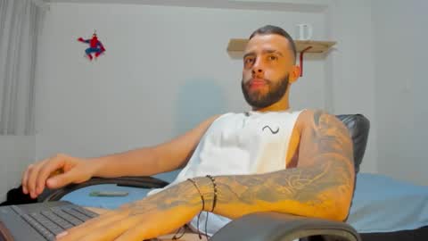 Rmy Steen online show from September 16, 11:52 pm