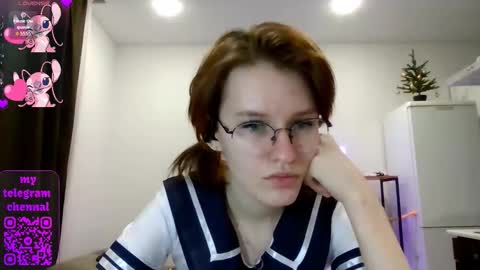 Claire online show from February 24, 5:16 pm