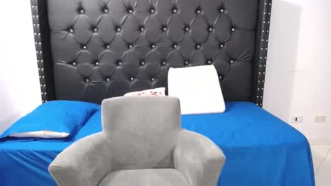 Renata Salinas online show from October 4, 1:58 am