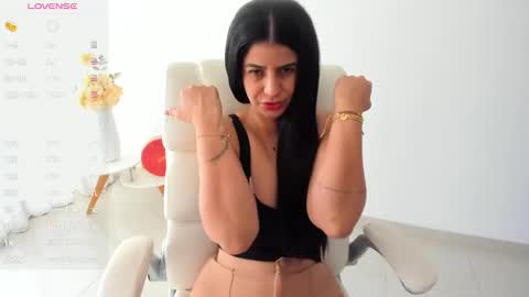 RENATA online show from October 6, 4:58 pm