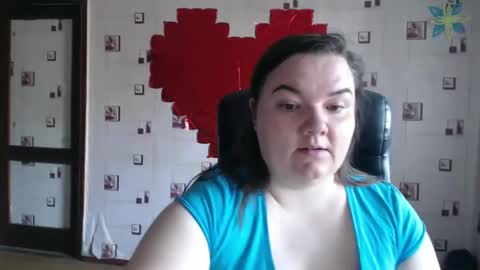 renataoia online show from March 10, 12:06 pm