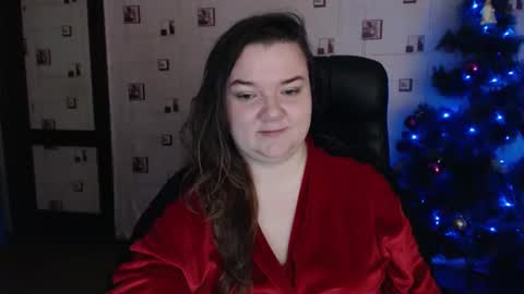 renataoia online show from January 8, 2:14 pm