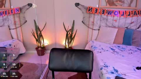      online show from November 2, 1:33 pm