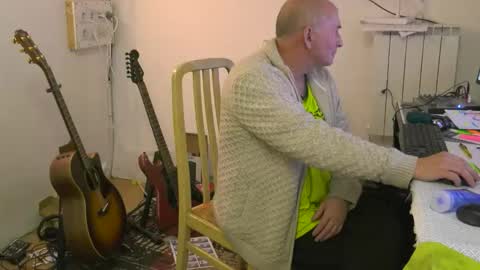 renefr online show from November 25, 10:08 pm