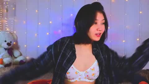 renochka online show from February 9, 7:26 am