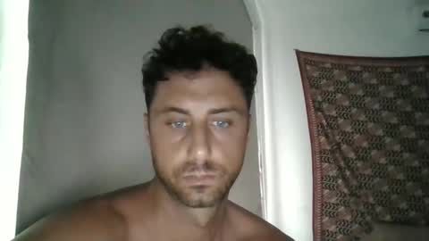 Snapshot of renud chatting on October 6, 6:15 pm renud online show from October 6, 6:15 pm