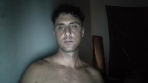 Snapshot of renud chatting on September 21, 1:31 am renud online show from September 21, 1:31 am