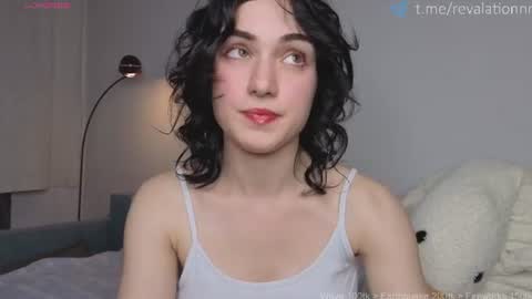 Ewiwi online show from June 9, 3:44 pm