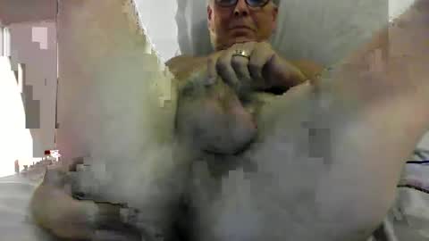 Reverend Happys Tiki Hut Church Revival online show from February 18, 1:32 am