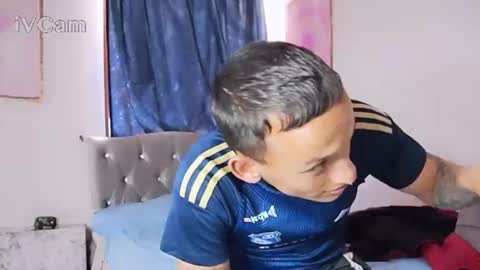 Snapshot of rey_masterhot chatting on September 24, 8:37 pm reymasterhot online show from September 24, 8:37 pm