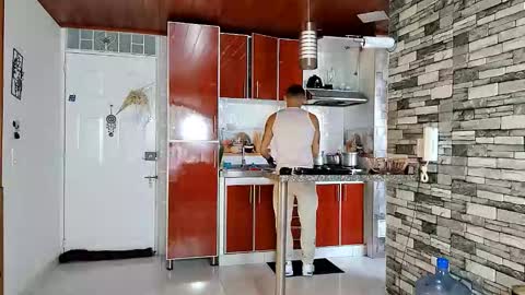 reymasterhot online show from December 4, 8:30 pm