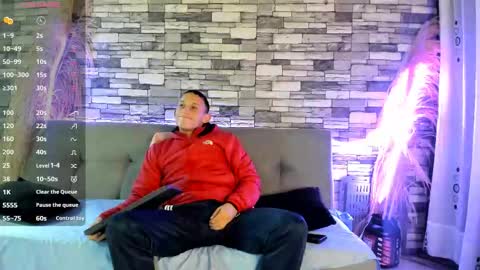 Snapshot of rey_masterhot chatting on October 8, 10:48 pm reymasterhot online show from October 8, 10:48 pm