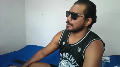 reydiaz665636 online show from April 19, 12:22 am