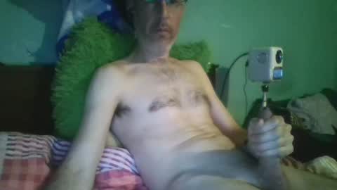 reyes_albert2006 online show from March 7, 6:30 pm