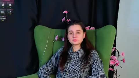 reynaedge online show from June 2, 7:10 am