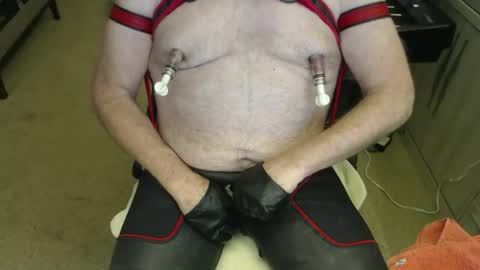 rfreitag01 online show from March 27, 8:32 pm