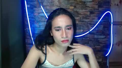rhianesassy online show from January 23, 1:51 am