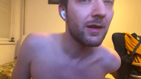 ricciardio online show from March 2, 7:45 pm