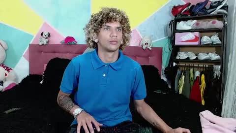 rich and kitty  online show from January 6, 4:15 am