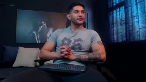 Ricardo online show from November 21, 2:37 pm