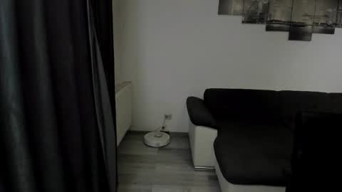 RichardDarell online show from April 27, 4:54 am