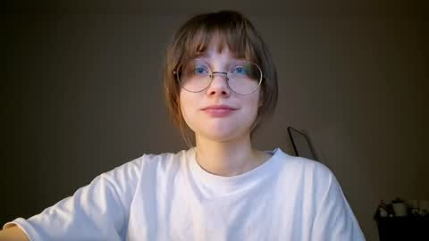 Luna online show from April 24, 6:32 pm