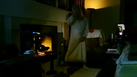 PINK HOLE TWINK online show from January 11, 4:29 am