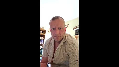 ricogumpi online show from June 8, 2:18 pm