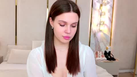 Rihanna online show from March 5, 6:06 pm