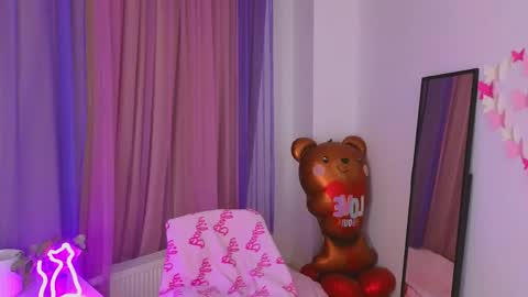 Rina online show from April 17, 9:50 pm