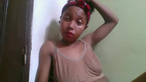 rinah654271 online show from March 25, 8:43 am