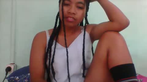 rinah856024 online show from October 7, 6:48 pm