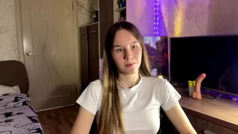 RinaRight online show from August 5, 11:02 pm