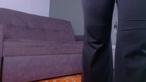 RIRI  online show from March 9, 7:51 pm